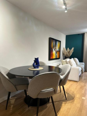 W9 Gem Stylish 2 Bed Flat